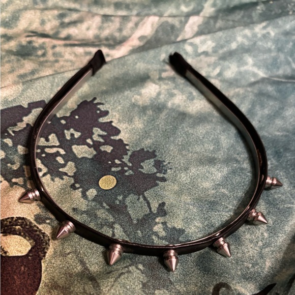 Spike Headband - Picture 1 of 1
